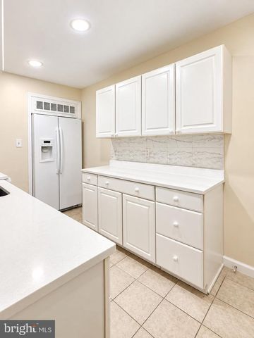 7 S INGRAM ST, Alexandria, VA 22304