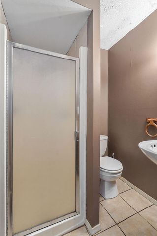 936 W Glenwood Street, Springfield, MO 65807