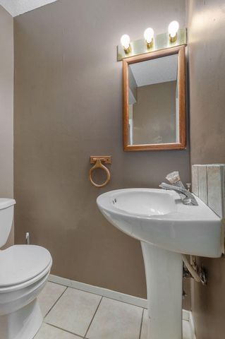 936 W Glenwood Street, Springfield, MO 65807