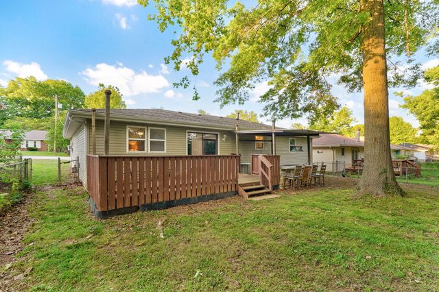 936 W Glenwood Street, Springfield, MO 65807