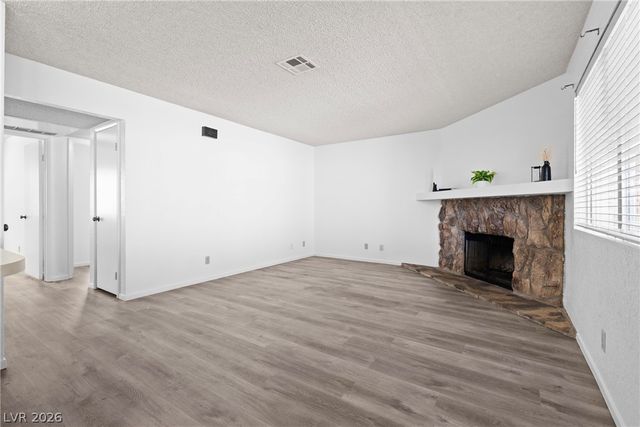 925 Falconhead Lane 101, Las Vegas, NV 89128