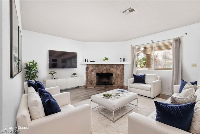 925 Falconhead Lane 101, Las Vegas, NV 89128