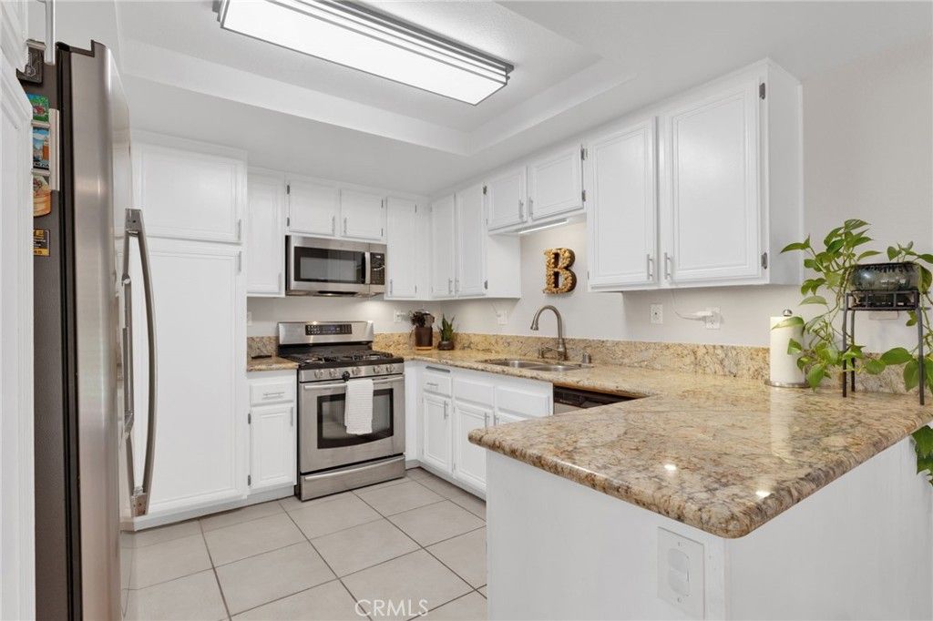 18820 Vista Del Canon C, Newhall, CA 91321 — photo 4