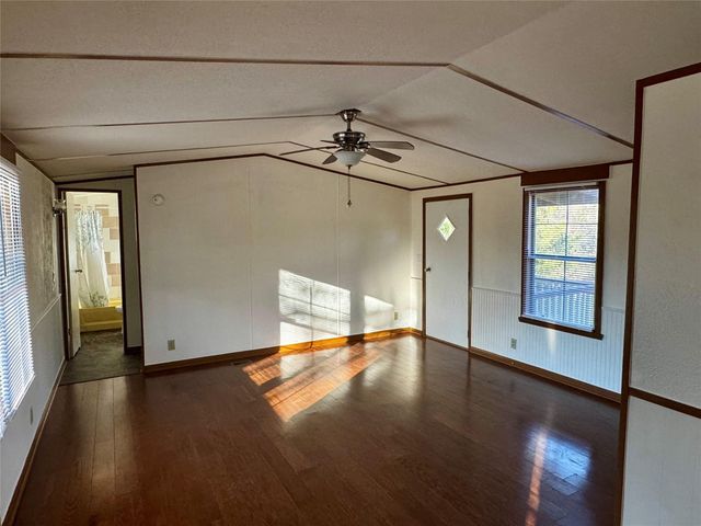 2533 Pioneer Lane, Cleveland, TX 77328