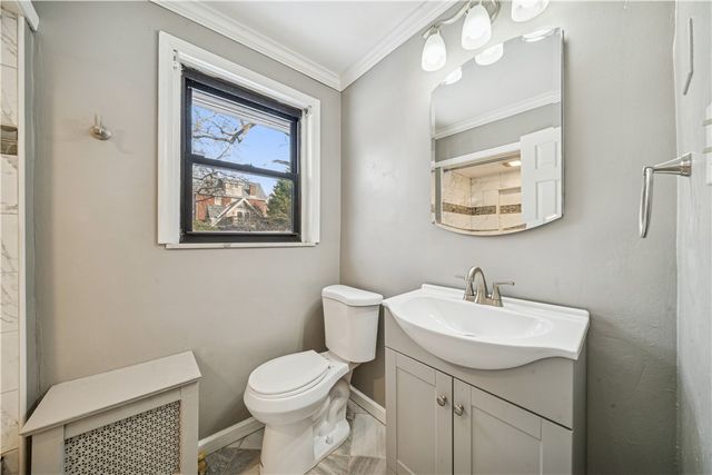 25 Jonquil Pl, Mt Lebanon, PA 15228