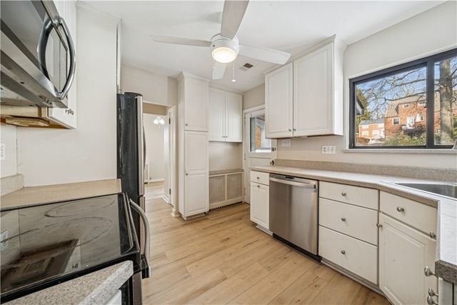 25 Jonquil Pl, Mt Lebanon, PA 15228