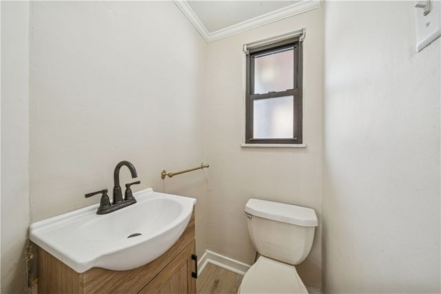 25 Jonquil Pl, Mt Lebanon, PA 15228