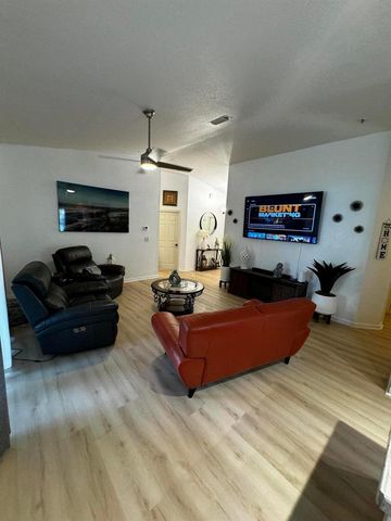 2181 SW Larchmont Lane, Port St. Lucie, FL 34984