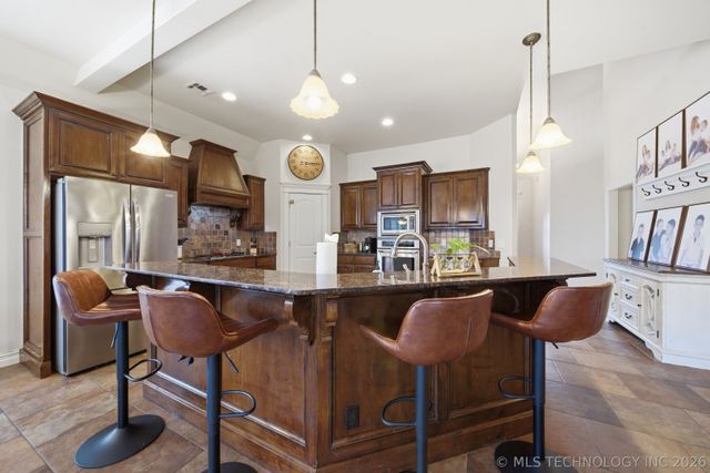 2005 E 134th Street S, Bixby, OK 74008