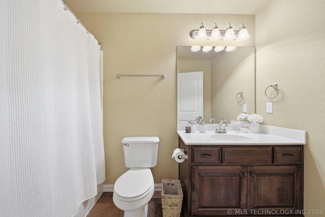 2005 E 134th Street S, Bixby, OK 74008