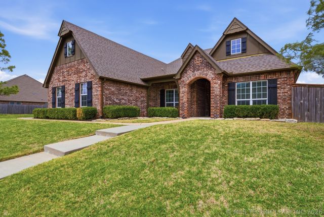 2005 E 134th Street S, Bixby, OK 74008