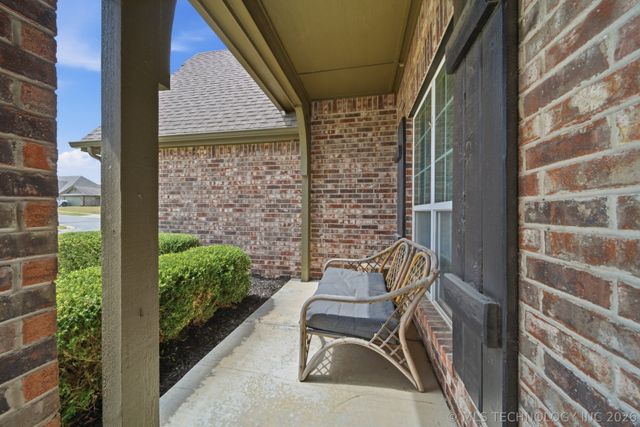 2005 E 134th Street S, Bixby, OK 74008
