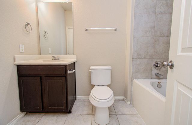 13822 Roman Ridge Lane, Houston, TX 77047