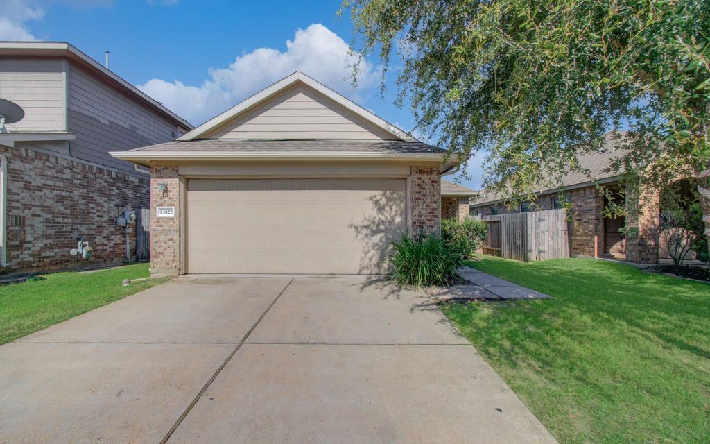 13822 Roman Ridge Lane, Houston, TX 77047