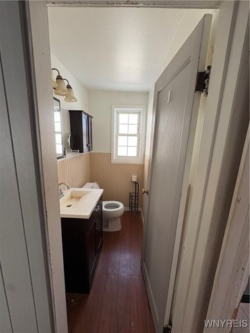 125 Chestnut Street, Lockport City, NY 14094