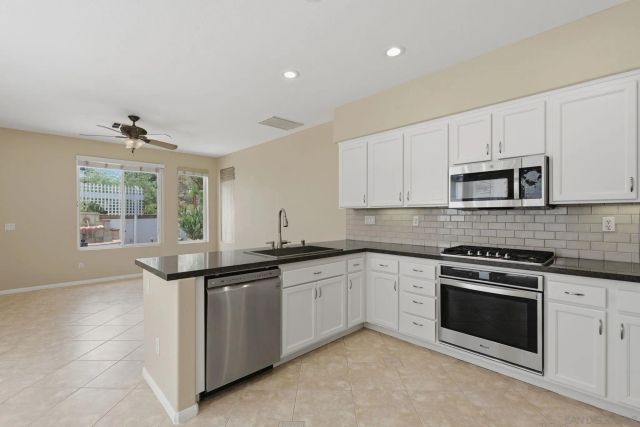 12256 Pepper Tree Ln, Poway, CA 92064