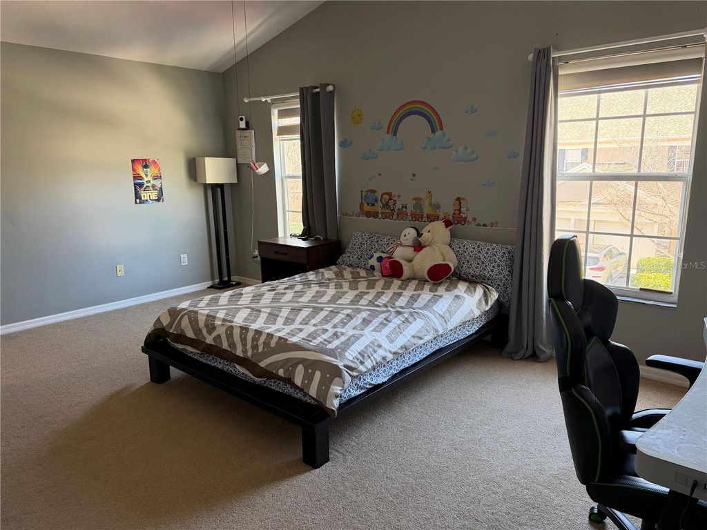 Image 11 of property listing at 11253 WINDSOR PLACE CIRCLE, Tampa, FL 33626