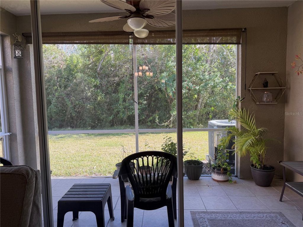 Image 21 of property listing at 11253 WINDSOR PLACE CIRCLE, Tampa, FL 33626