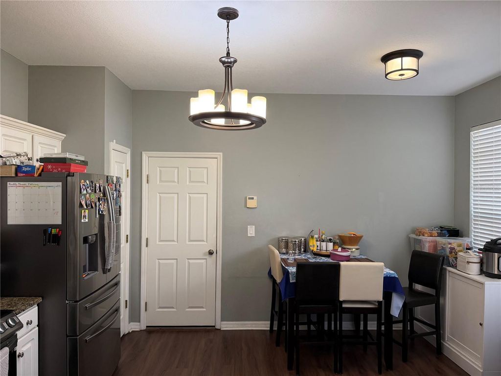 Image 6 of property listing at 11253 WINDSOR PLACE CIRCLE, Tampa, FL 33626