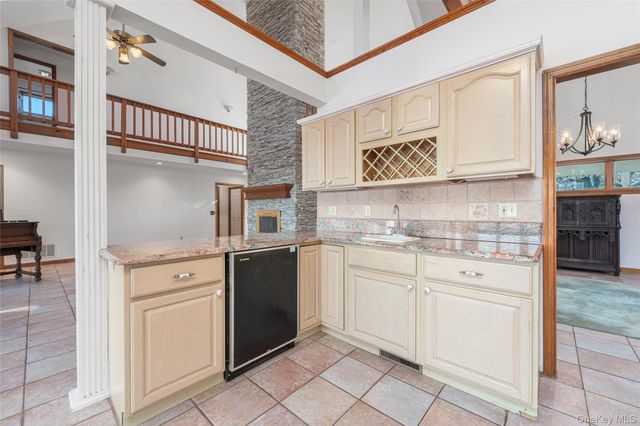 3200 Sound Drive, Greenport, NY 11944