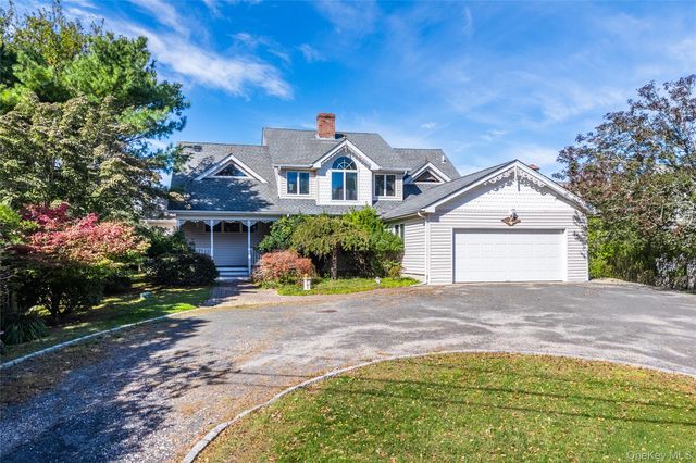 3200 Sound Drive, Greenport, NY 11944