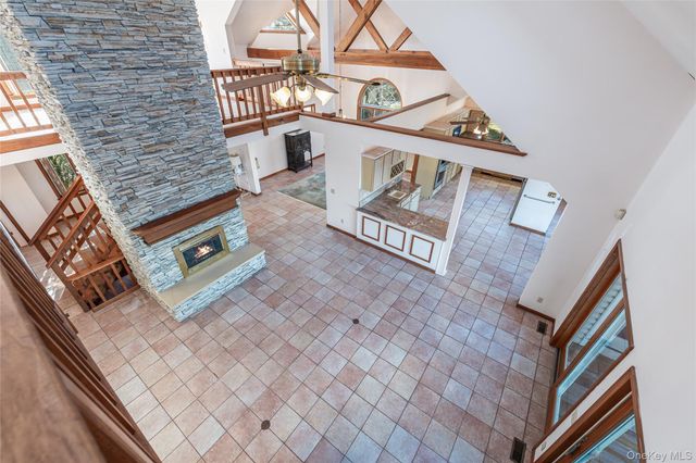 3200 Sound Drive, Greenport, NY 11944