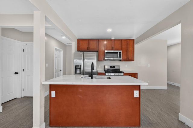 2641 Norwood Ave, Sacramento, CA 95815