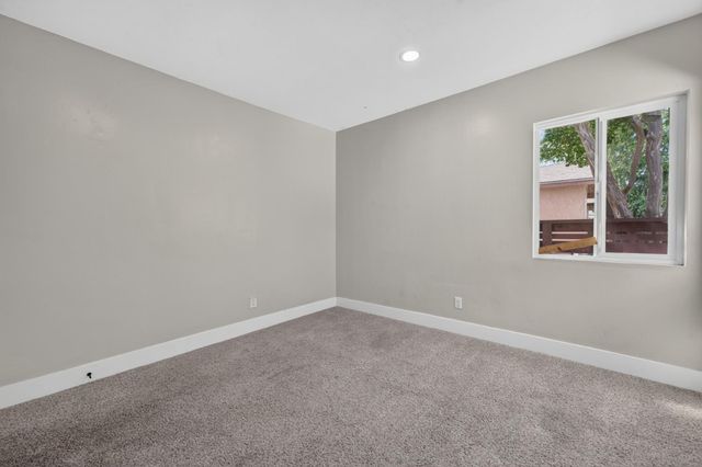 2641 Norwood Ave, Sacramento, CA 95815