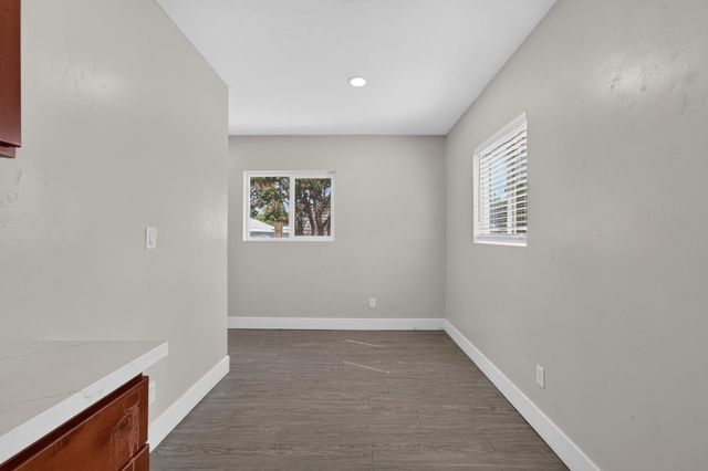 2641 Norwood Ave, Sacramento, CA 95815