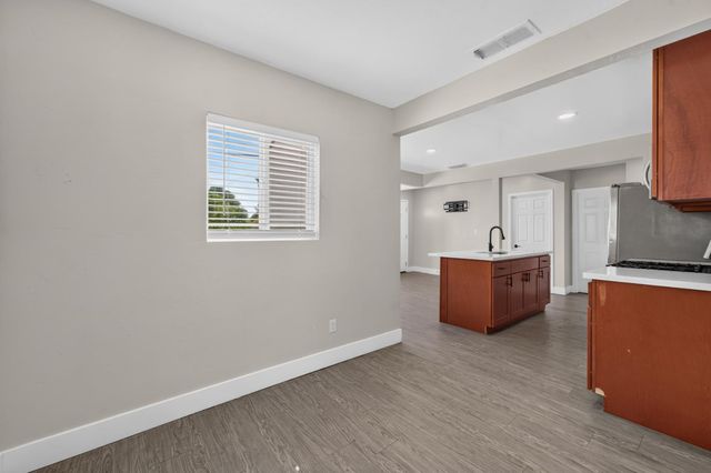 2641 Norwood Ave, Sacramento, CA 95815