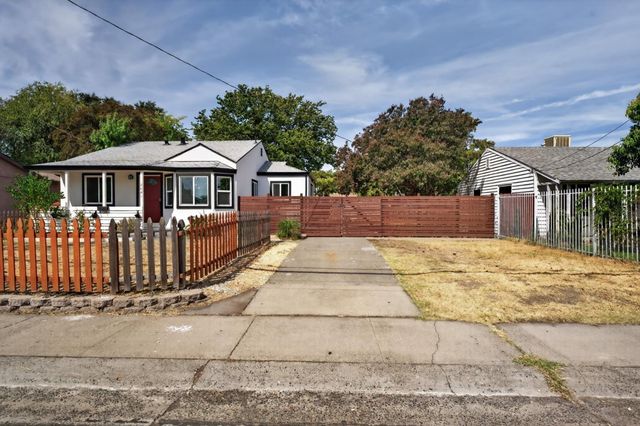 2641 Norwood Ave, Sacramento, CA 95815