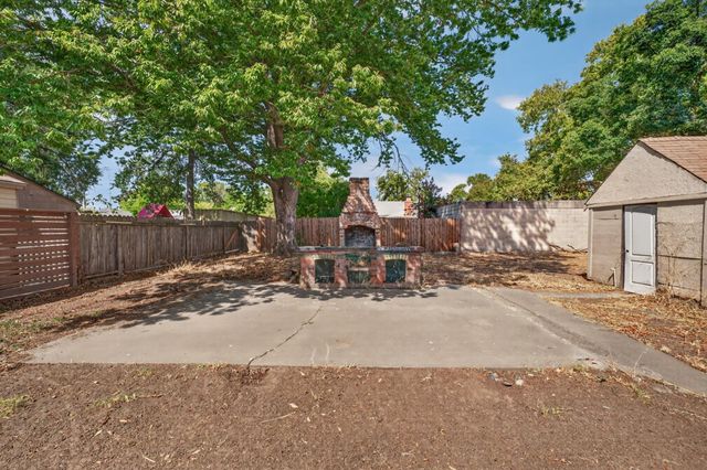 2641 Norwood Ave, Sacramento, CA 95815