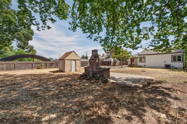 2641 Norwood Ave, Sacramento, CA 95815