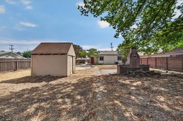 2641 Norwood Ave, Sacramento, CA 95815