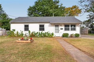 2009 Bancroft DR, Hampton, VA 23663