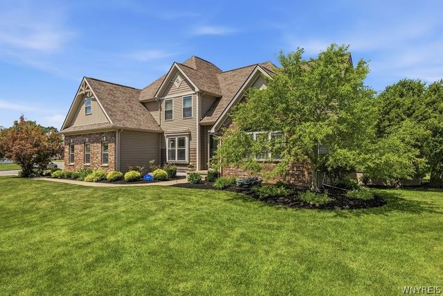677 Sara Court, Lewiston, NY 14092