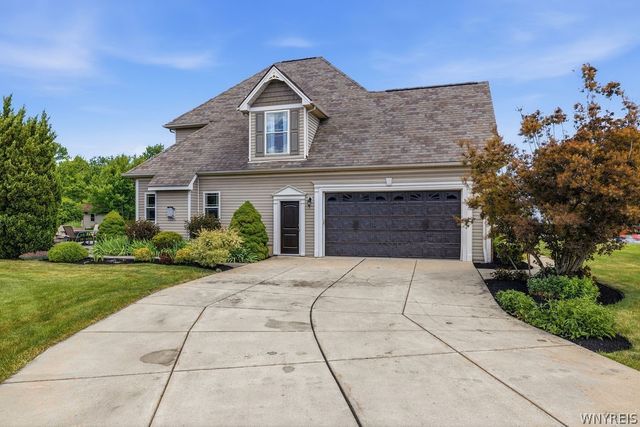 677 Sara Court, Lewiston, NY 14092