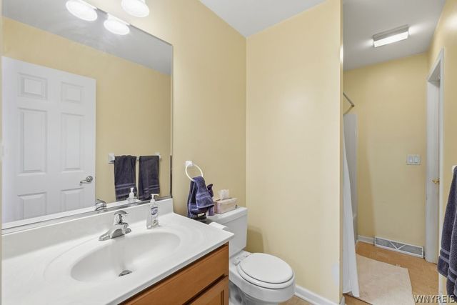 677 Sara Court, Lewiston, NY 14092