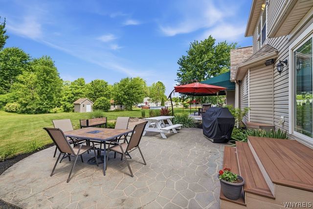 677 Sara Court, Lewiston, NY 14092