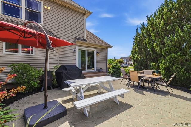 677 Sara Court, Lewiston, NY 14092