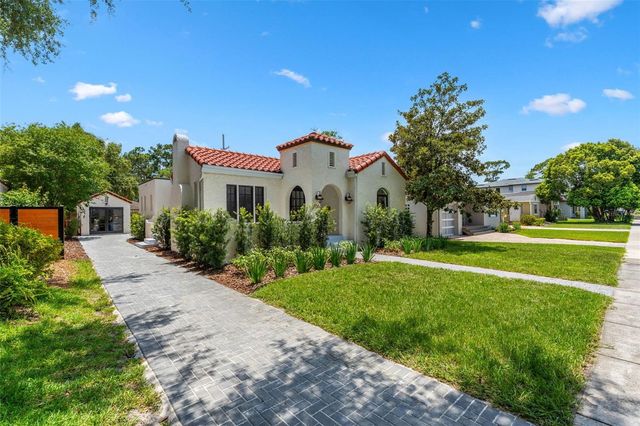 906 STETSON STREET, Orlando, FL 32804