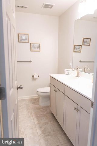 84 APPLEGATE WAY, Chesterfield, NJ 08515