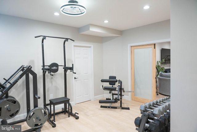 84 APPLEGATE WAY, Chesterfield, NJ 08515