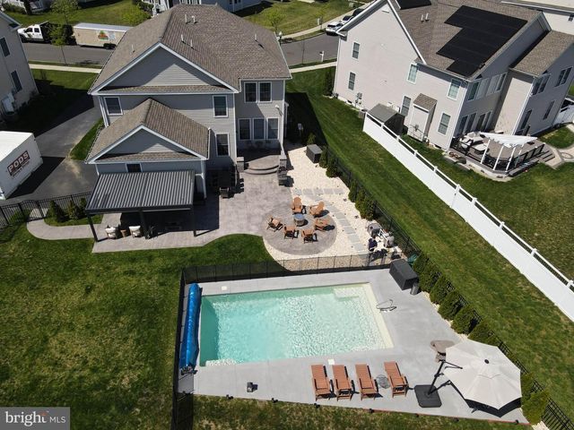 84 APPLEGATE WAY, Chesterfield, NJ 08515