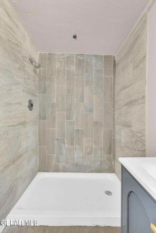 8827 MOUNT ELBERT Drive 3, El Paso, TX 79904