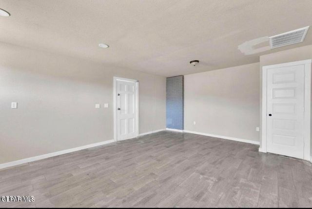 8827 MOUNT ELBERT Drive 3, El Paso, TX 79904