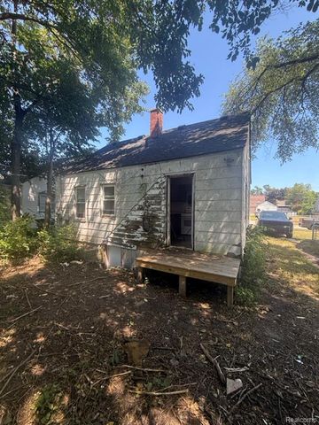 19723 Binder Street, Detroit, MI 48234