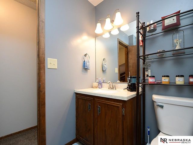 2301 Dodge Street, Lincoln, NE 68521