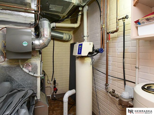 2301 Dodge Street, Lincoln, NE 68521