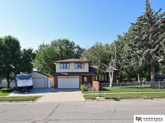 2301 Dodge Street, Lincoln, NE 68521